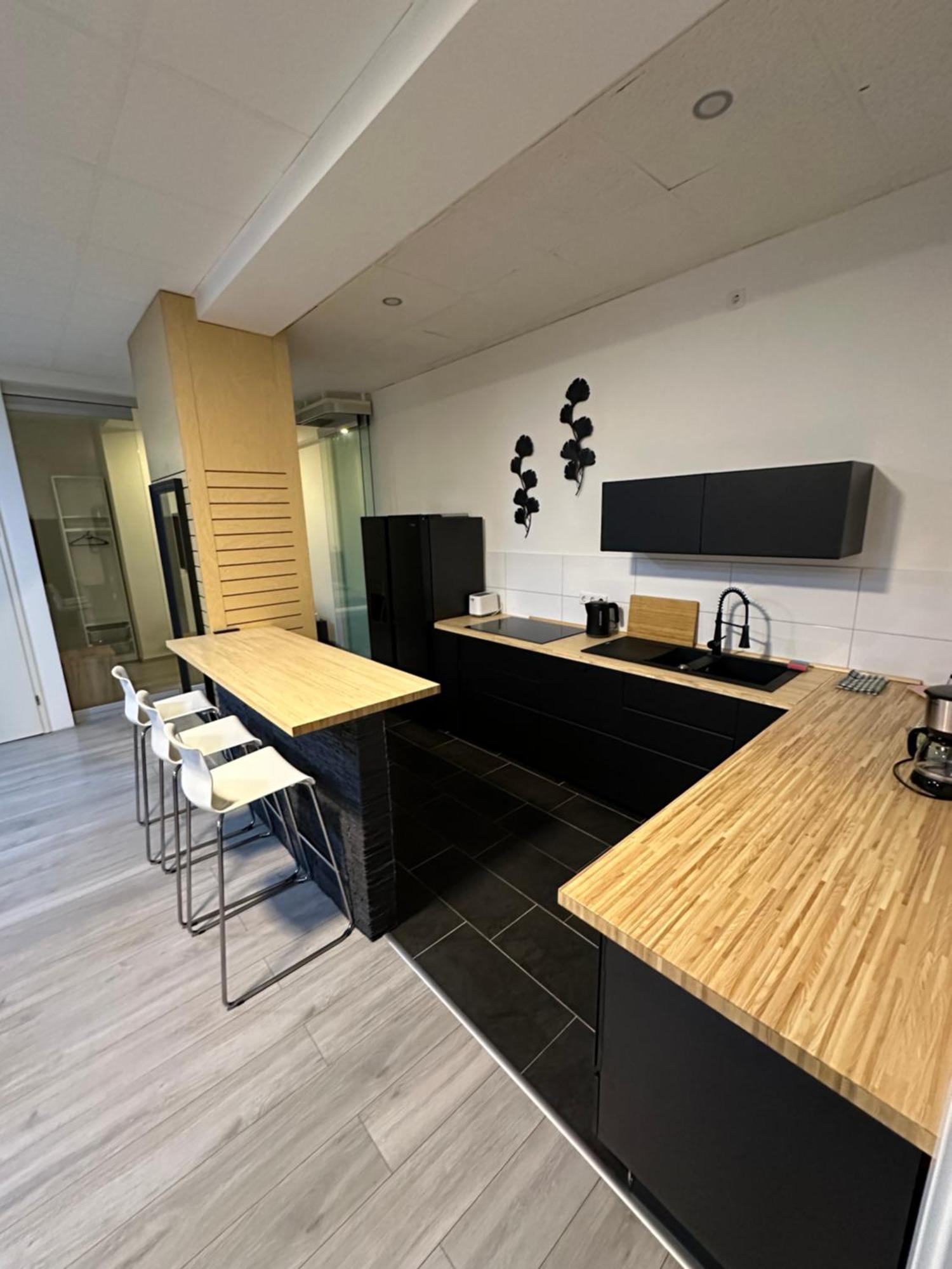 Viersen Schoene Apartments Am Duelkener Bahnhof ภายนอก รูปภาพ
