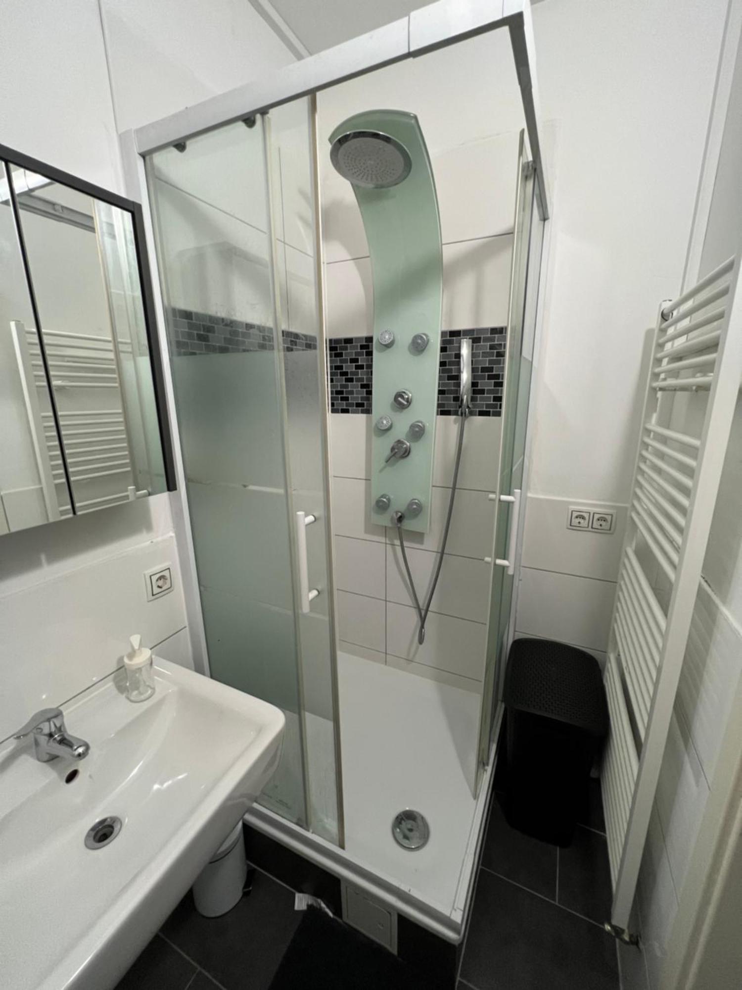 Viersen Schoene Apartments Am Duelkener Bahnhof ภายนอก รูปภาพ