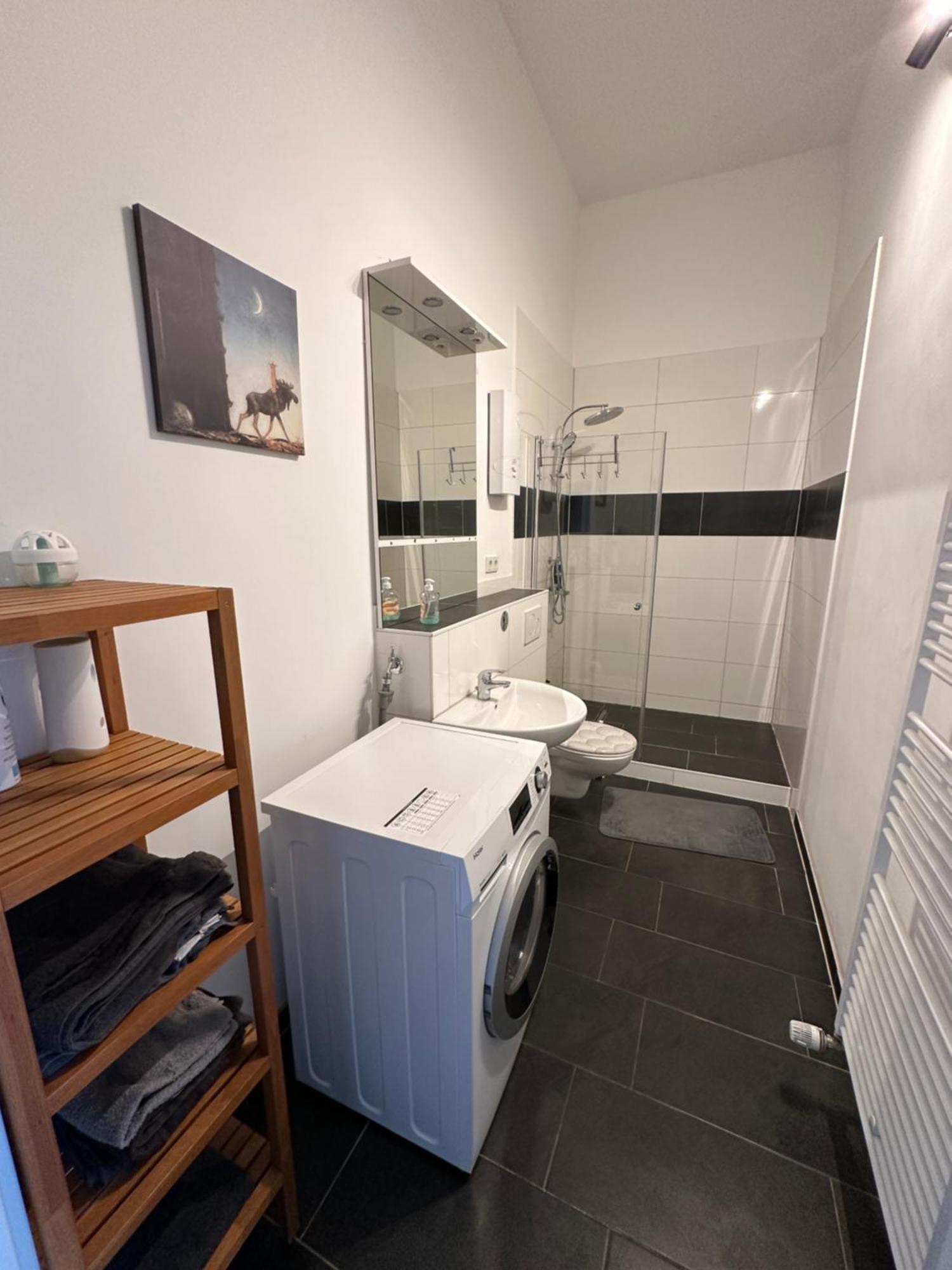 Viersen Schoene Apartments Am Duelkener Bahnhof ภายนอก รูปภาพ
