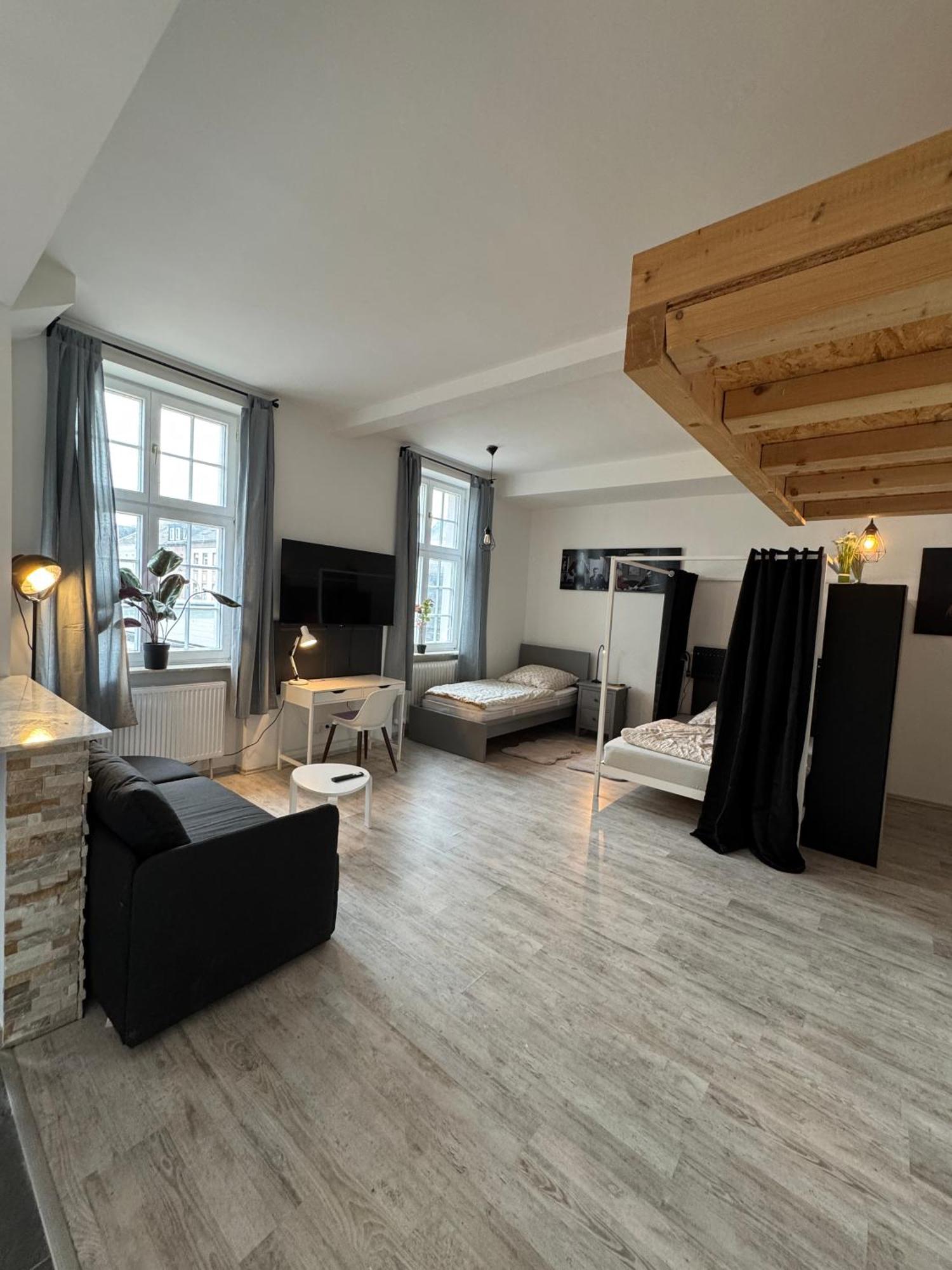 Viersen Schoene Apartments Am Duelkener Bahnhof ภายนอก รูปภาพ