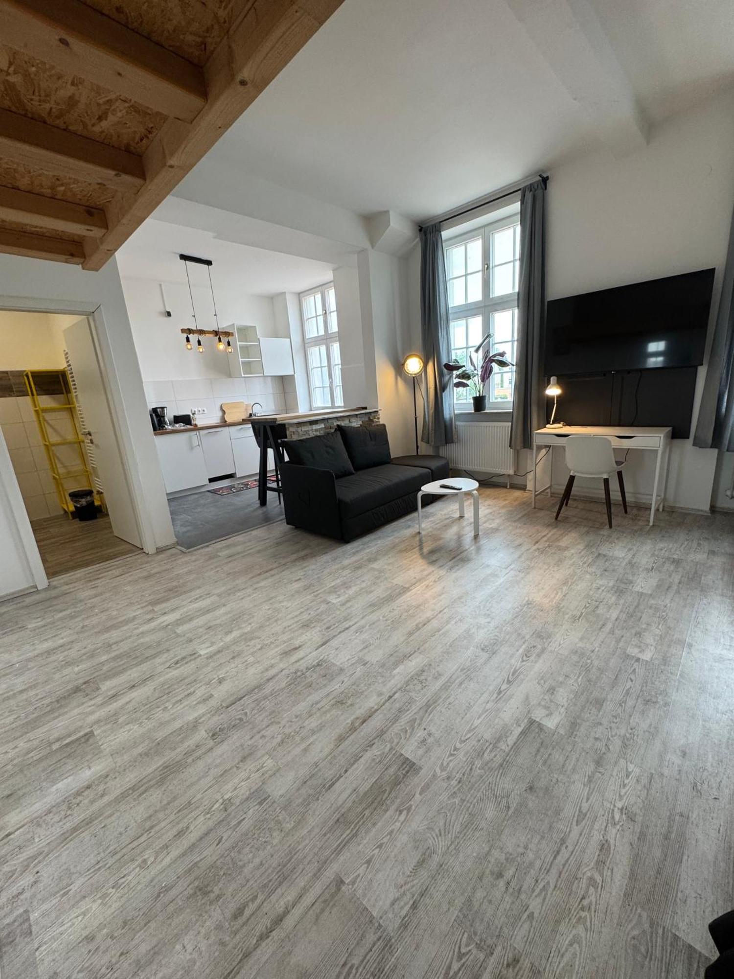 Viersen Schoene Apartments Am Duelkener Bahnhof ภายนอก รูปภาพ